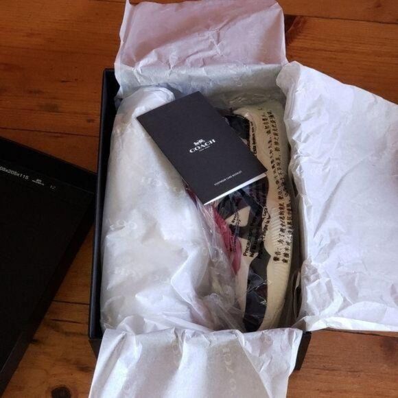 COACH Citysole Runner Sneakers Women's 8B in Chalk Black Running Walking Jogging - Picture 16 of 16